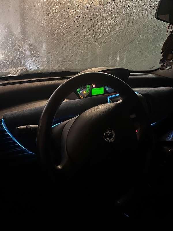 Usata Lancia Ypsilon 60 CV (44 kW) 2003 Utilitaria