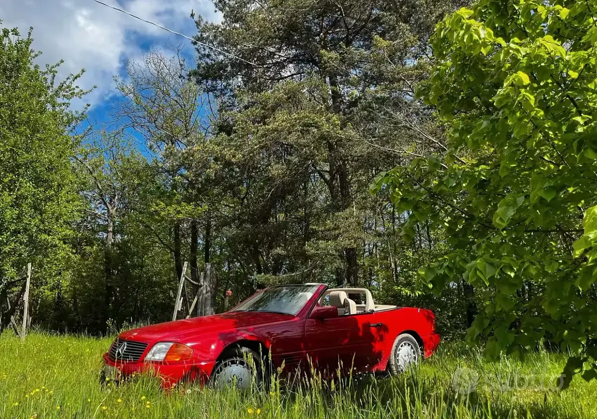 Usata Mercedes SL300 231 CV (169 kW) 1993 Rosso Cabrio