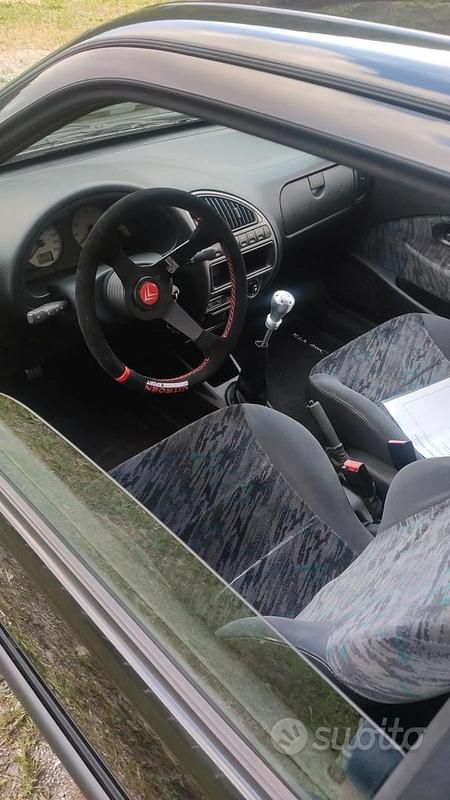 Usata Citroën Saxo 2002 Nero Utilitaria