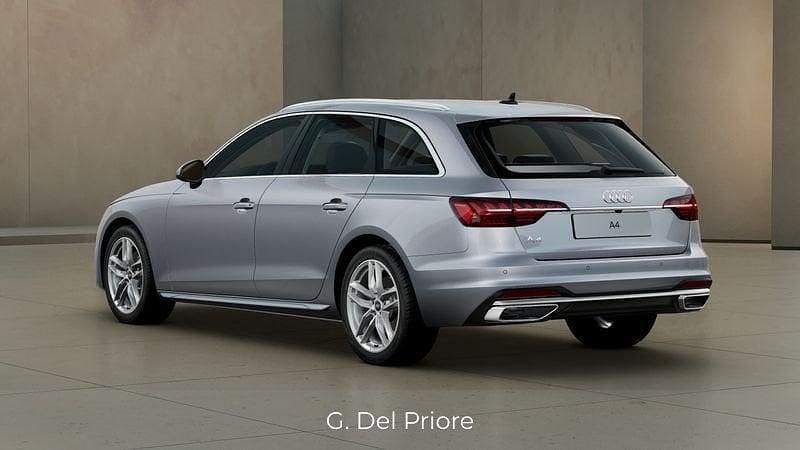 Usata Audi A4 Advanced 204 CV (150 kW) 2024 Argento Station wagon
