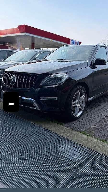 Usata 2014 Mercedes ML350 SUV | 16.000 € (Buon prezzo) - Immagine 1/4