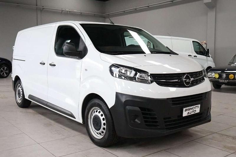 Usata Opel Vivaro Enjoy 102 CV (75 kW) 2022 Bianco Monovolume