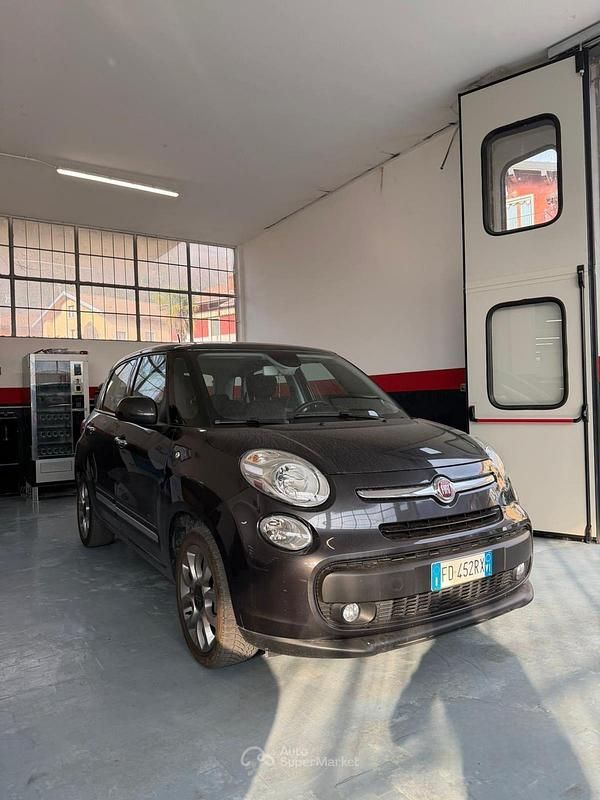 Usata Fiat 500L Business 95 CV (69 kW) 2016 Nero Monovolume