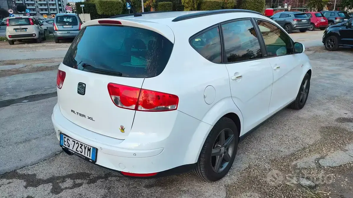 Usata Seat Altea XL I-Tech 105 CV (77 kW) 2014 Monovolume