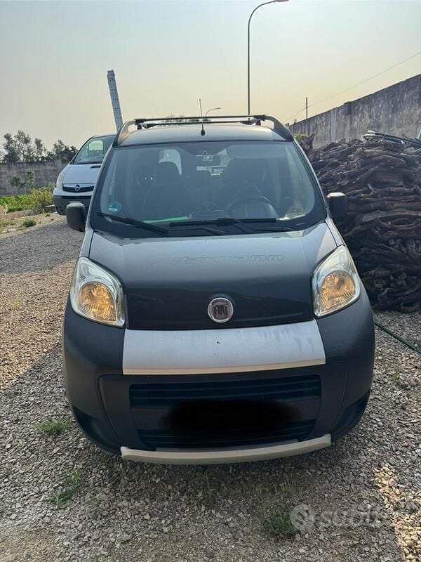 Usata Fiat Qubo Trekking 2012 Nero Monovolume
