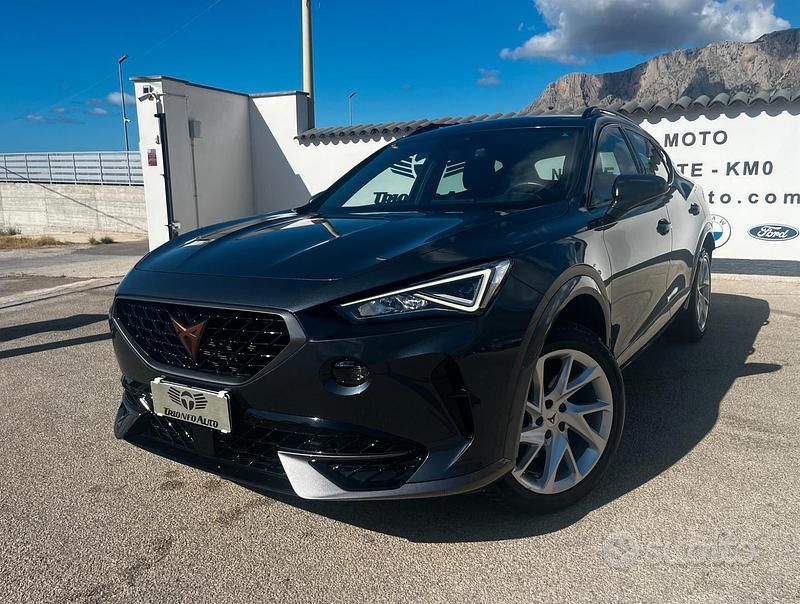 Grigio Usata 2022 Cupra Formentor SUV | 26.900 € (Buon prezzo) - Immagine 1/4