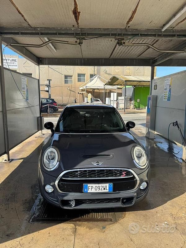 Usata Mini Cooper SD 170 CV (125 kW) 2018 Grigio Utilitaria