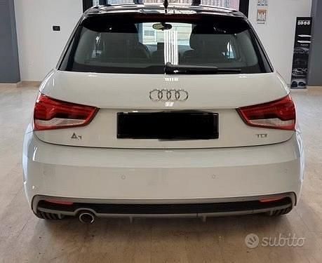 Usata Audi A1 Ambiente 90 CV (66 kW) 2017 Bianco Utilitaria