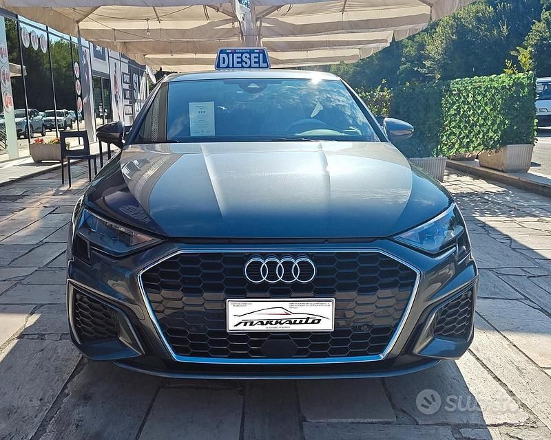 Usata Audi A3 S-Line 150 CV (110 kW) 2021 Grigio Berlina