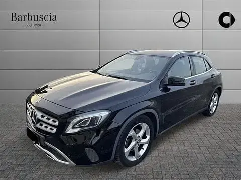 Usata Mercedes GLA200 136 CV (100 kW) 2019 SUV