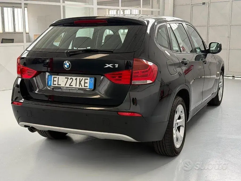 Usata BMW X1 143 CV (105 kW) 2012 Nero SUV
