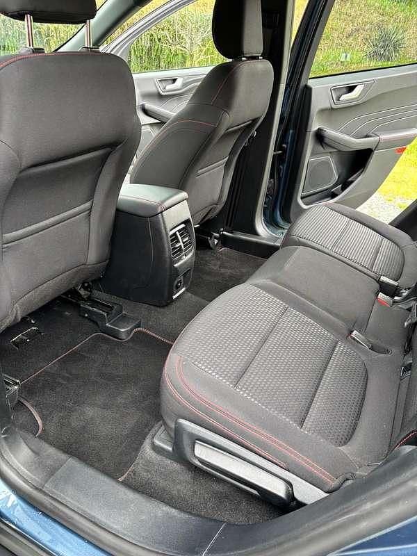 Usata Ford Kuga ST-Line 152 CV (111 kW) 2023 Blu/azzurro SUV