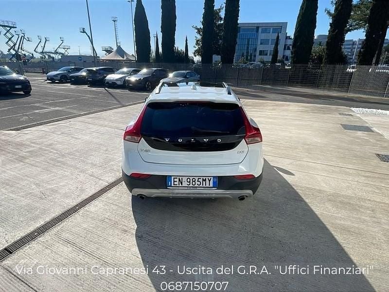 Usata Volvo V40 CC Momentum 150 CV (110 kW) 2013 Bianco Station wagon