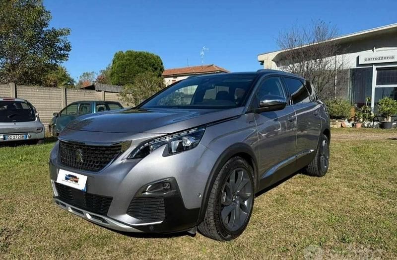 Usata 2018 Peugeot 5008 GT Monovolume | 17.900 € (Ottimo prezzo) - Immagine 1/4