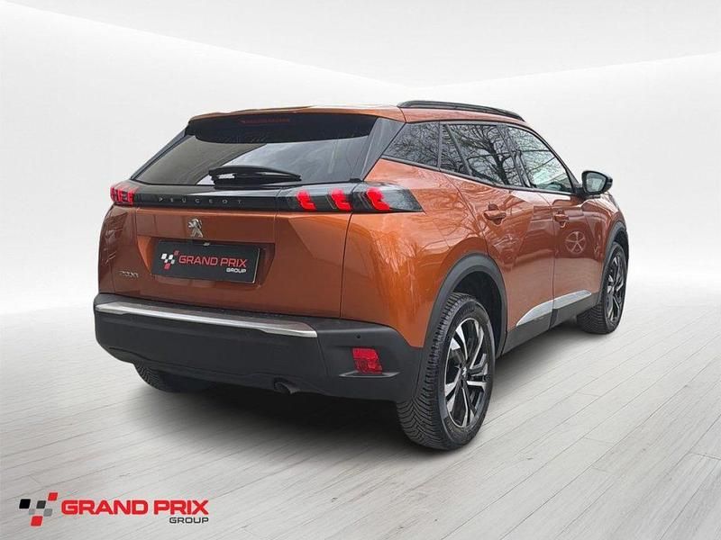 Usata Peugeot 2008 Allure 101 CV (74 kW) 2022 Arancione SUV