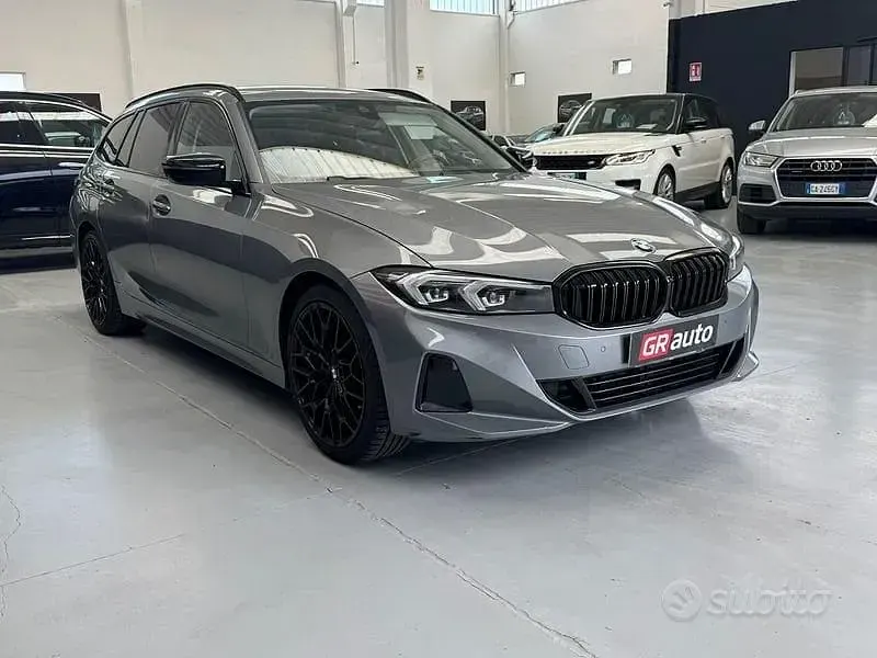Usata BMW 318 M Sport 150 CV (110 kW) 2023 Grigio Station wagon