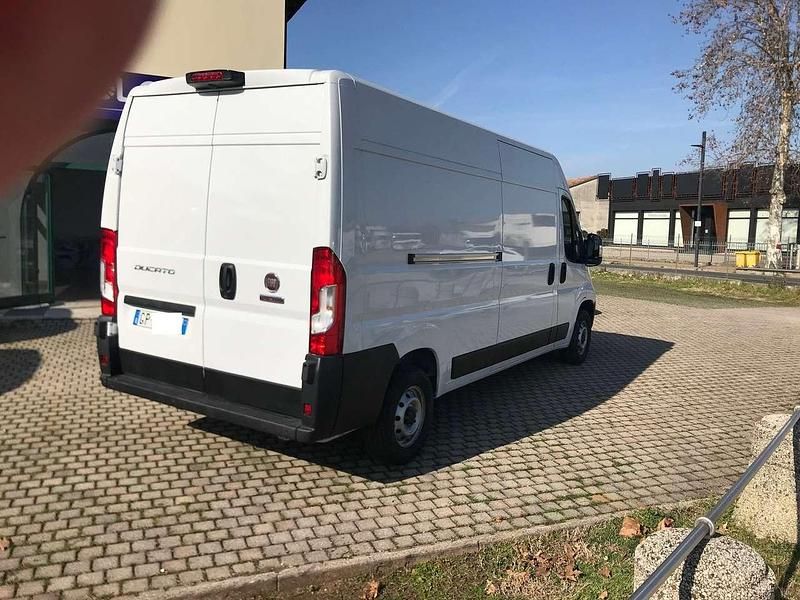 Usata Fiat Ducato 140 CV (102 kW) 2023 Bianco Furgone