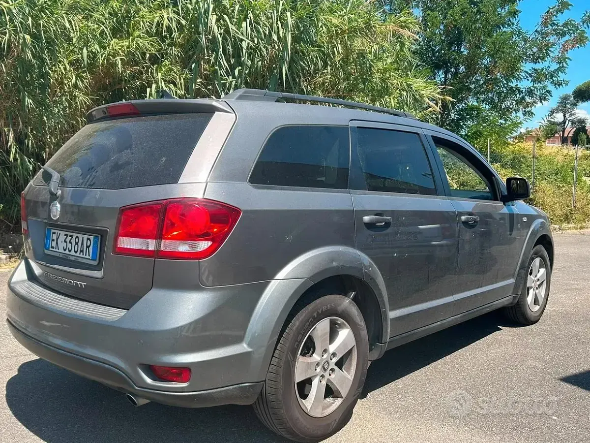 Usata Fiat Freemont 170 CV (125 kW) 2011 SUV
