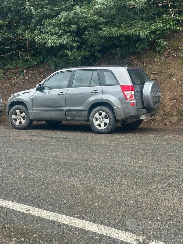 Usata Suzuki Vitara 2006 Grigio Berlina