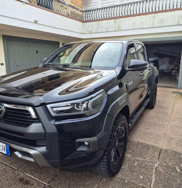 Usata Toyota HiLux 204 CV (150 kW) 2022 Pick-up
