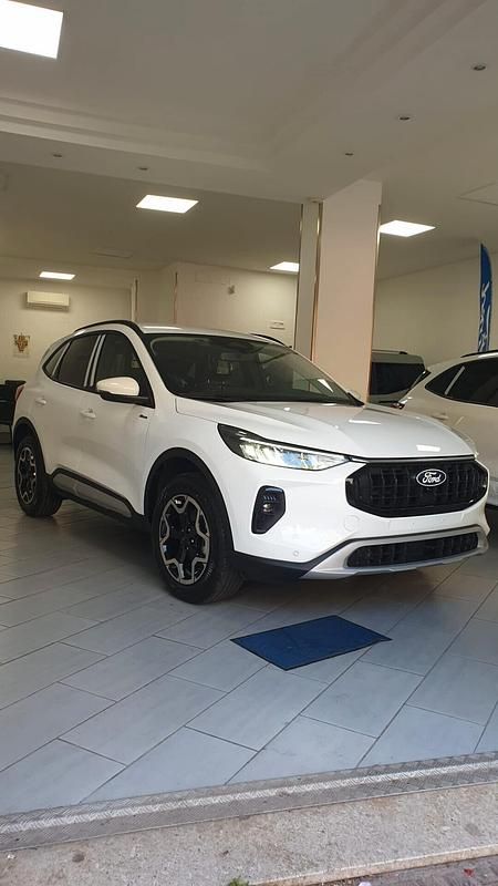 Nuova Ford Kuga Active 152 CV (111 kW) 2025 Bianco SUV