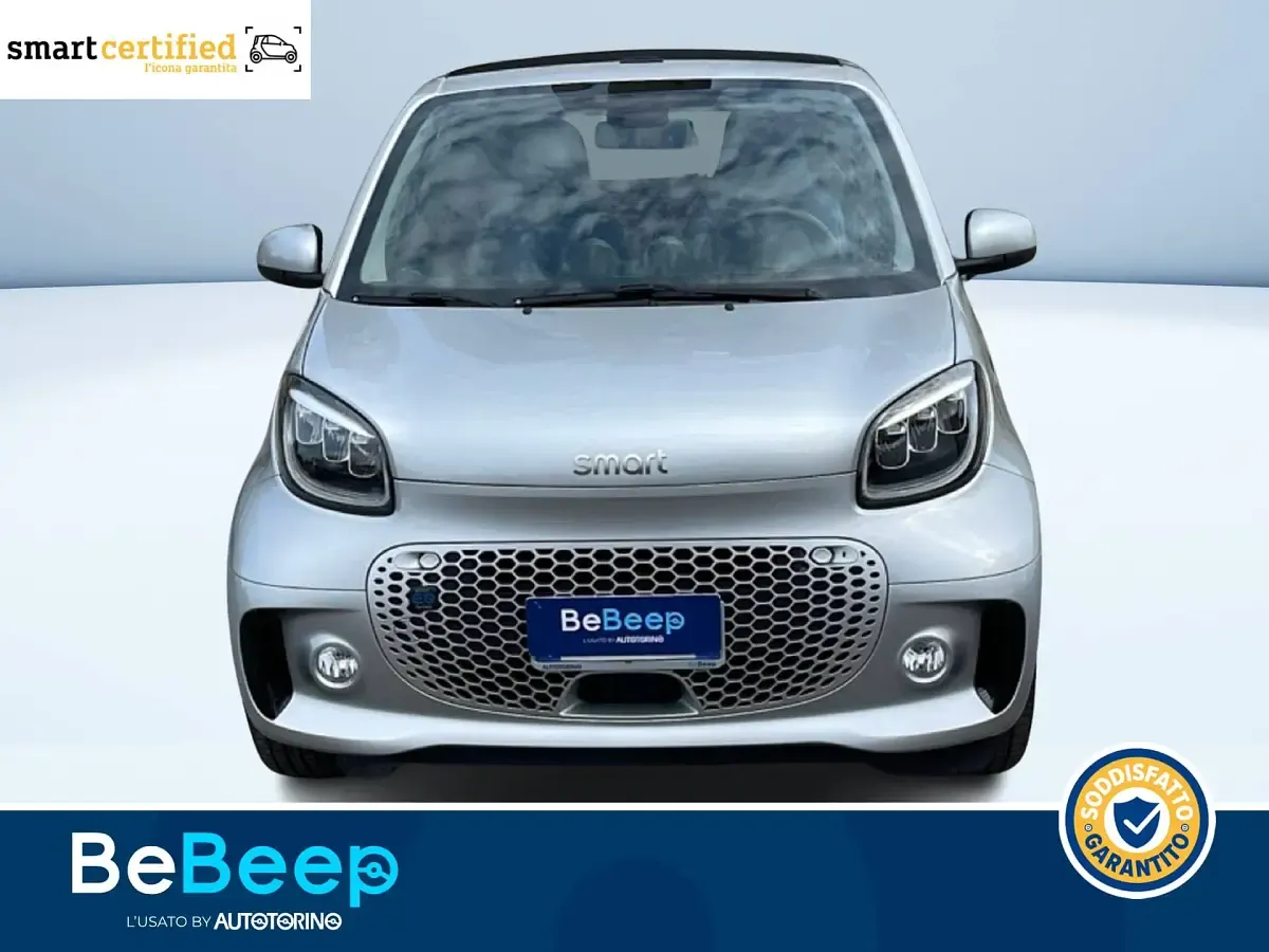 Usata Smart ForTwo Electric Drive Prime 60 kW (82 CV) 2021 Argento metallizzato Cabrio