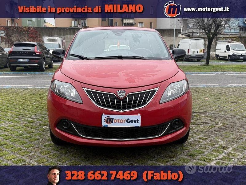 Usata Lancia Ypsilon S 69 CV (50 kW) 2021 Rosso Utilitaria