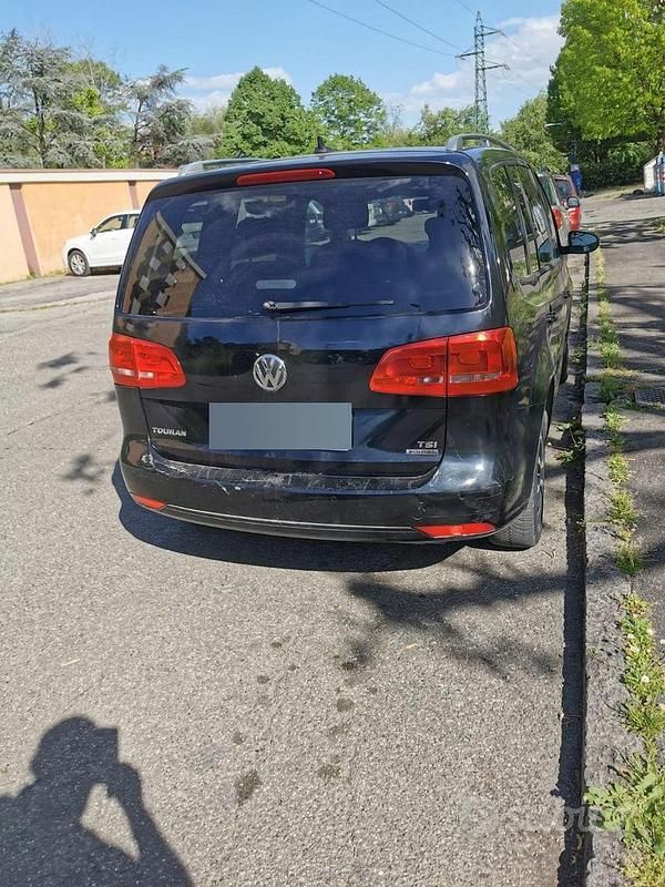 Usata VW Touran Comfortline 150 CV (110 kW) 2012 Nero Monovolume