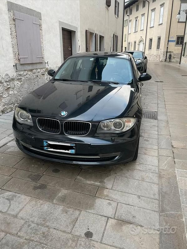 Occasion BMW 118 143 ch (105 kW) 2009 Noir Citadine
