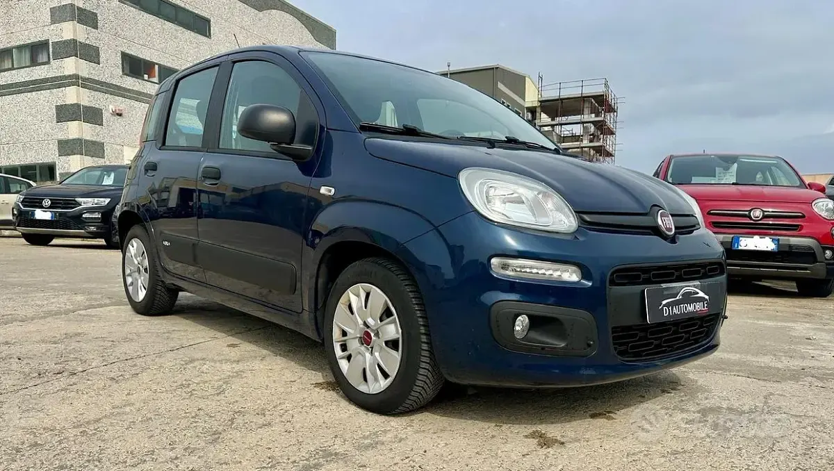 Usata Fiat Panda Pop 69 CV (50 kW) 2017 Blu Utilitaria