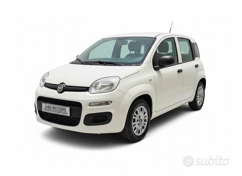 Bianco Usata 2016 Fiat Panda Easy Tre volumi | 7490 € (Buon prezzo) - Immagine 1/4
