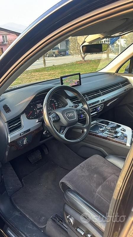 Usata Audi Q7 272 CV (200 kW) 2015 Nero SUV
