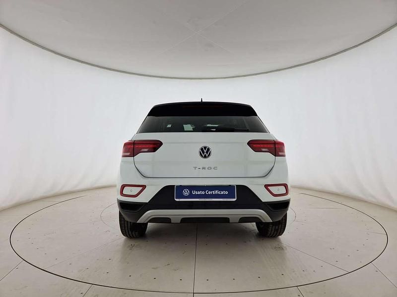 Usata VW T-Roc Edition 116 CV (85 kW) 2024 Pure white nero SUV