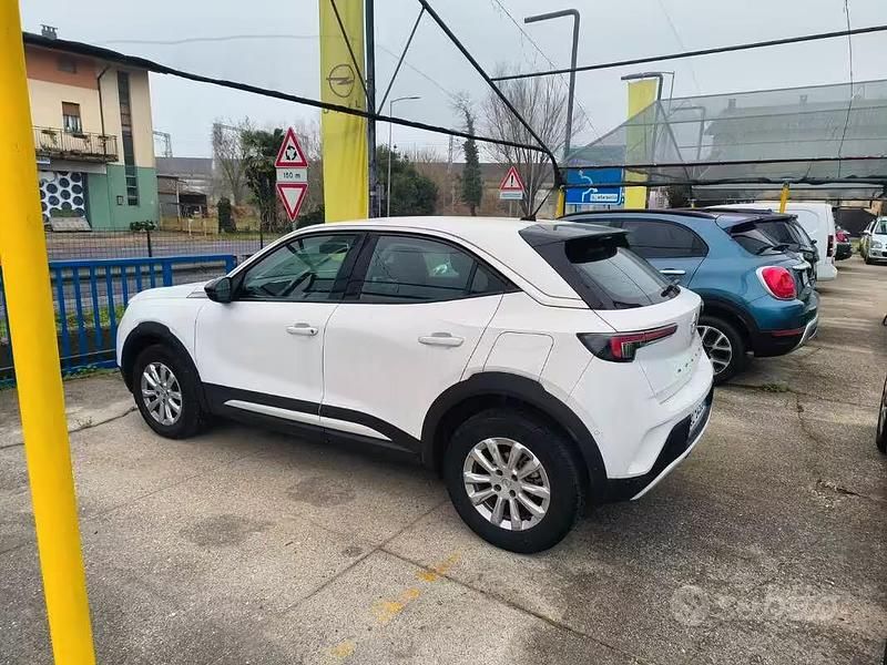 Usata Opel Mokka Edition 101 CV (74 kW) 2021 Bianco SUV