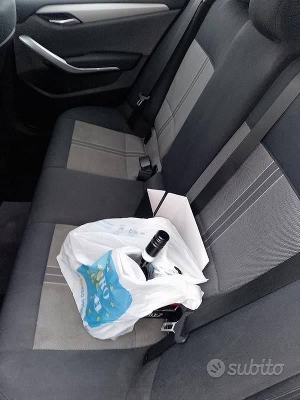 Nero Usata 2009 BMW X1 SUV | 6000 € (Buon prezzo) - Immagine 1/3