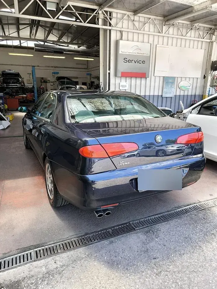 Usata Alfa Romeo 166 Super 205 CV (150 kW) 1999 Berlina