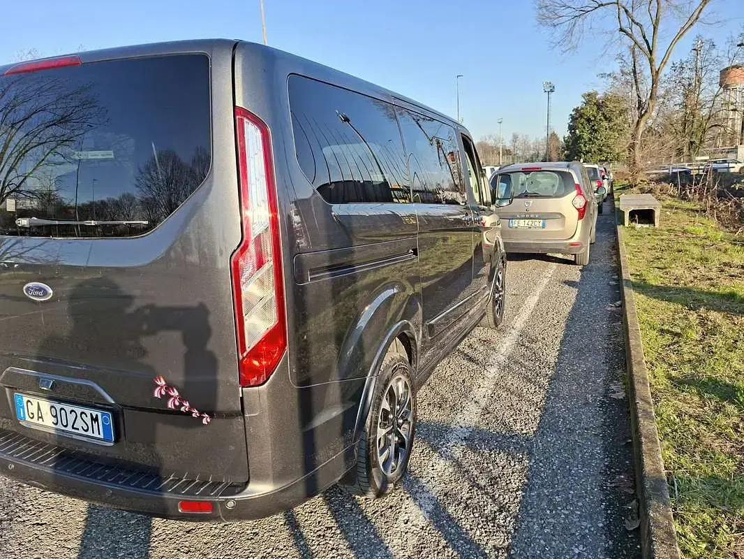 Usata Ford Tourneo Custom 170 CV (125 kW) 2020 Furgone