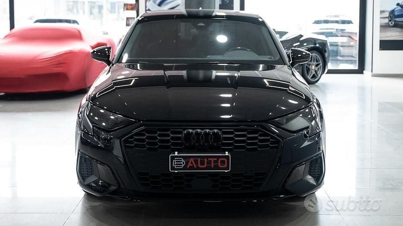 Usata Audi A3 Black Edition 150 CV (110 kW) 2021 Nero Berlina