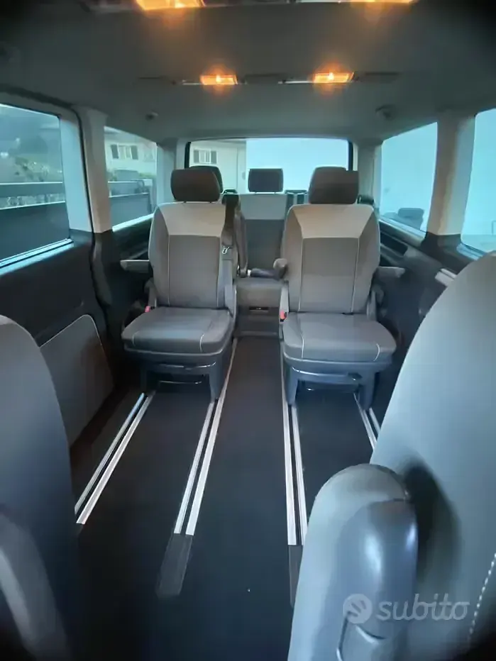 Usata VW Multivan 140 CV (102 kW) 2013 Nero Monovolume