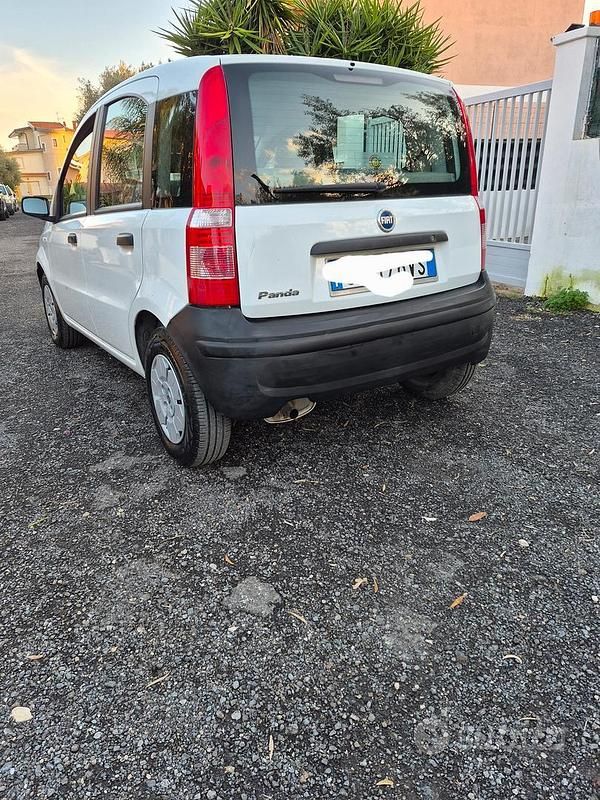 Usata Fiat Panda Dynamic 60 CV (44 kW) 2006 Bianco Utilitaria