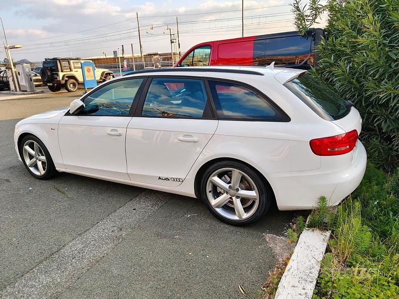 Usata Audi A4 2009 Bianco Station wagon