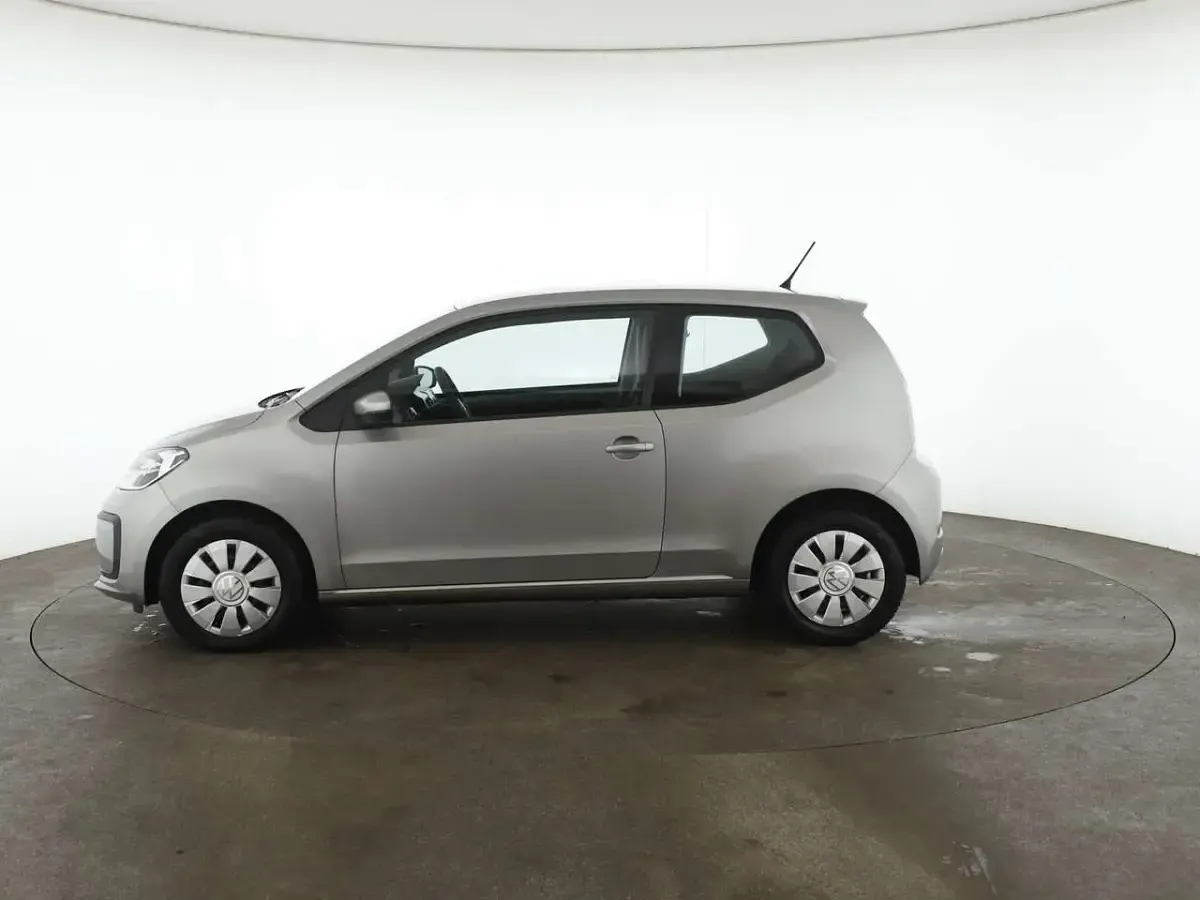 Usata VW up! Move 65 CV (47 kW) 2021 Tungsten Utilitaria