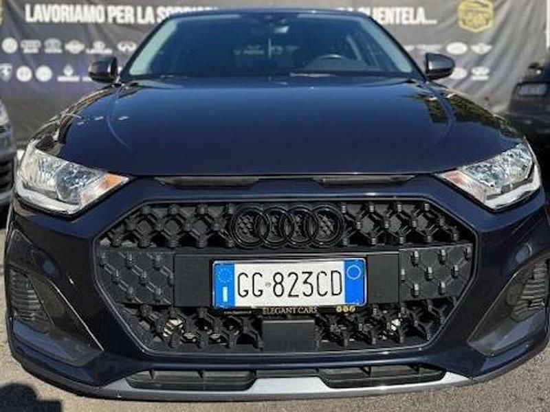 Usata Audi A1 Ambiente 110 CV (80 kW) 2021 Blu notte Berlina