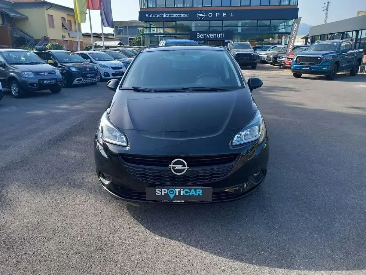 Usata Opel Corsa 69 CV (50 kW) 2018 Nero Utilitaria