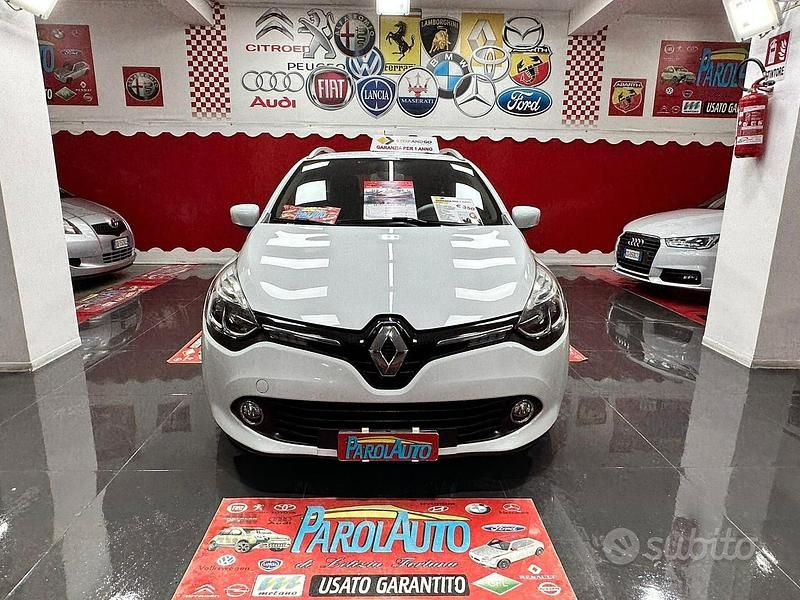 Usata Renault Clio GrandTour 90 CV (66 kW) 2015 Bianco Station wagon