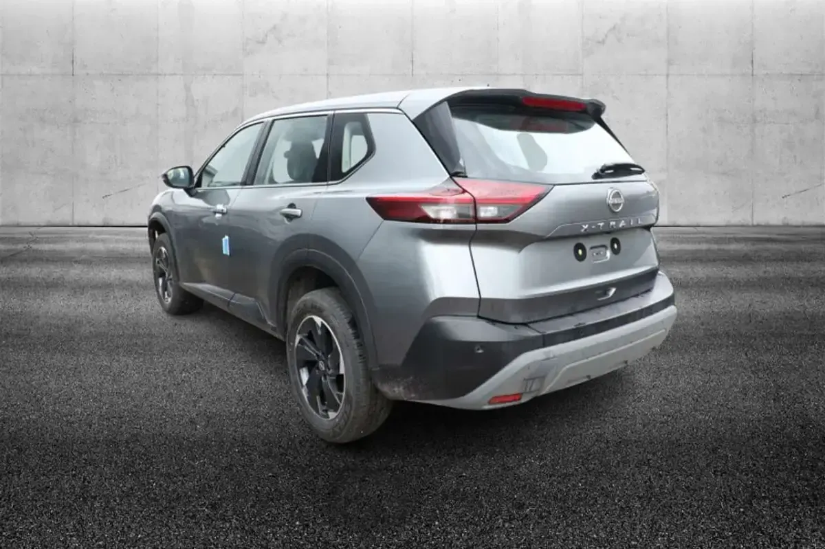 Nuova Nissan X-Trail Acenta 163 CV (119 kW) 2026 Argento SUV