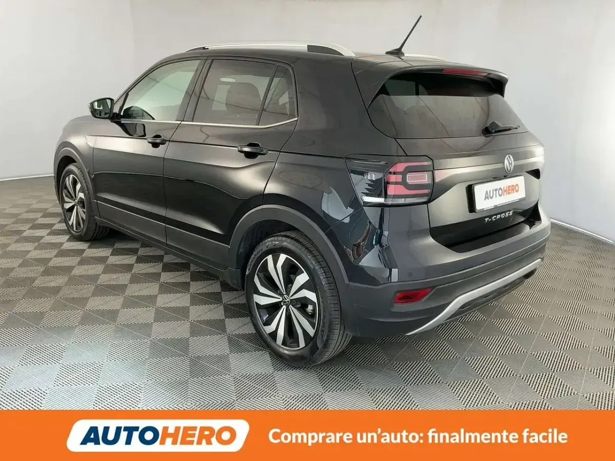 Usata VW T-Cross Advance 110 CV (80 kW) 2021 Nero SUV