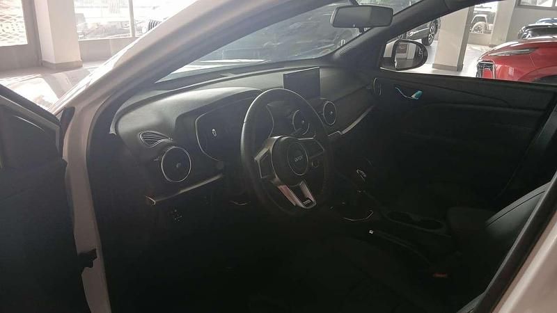 Nuova DFSK Fengon 105 CV (77 kW) 2026 Other SUV