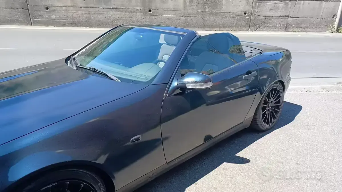 Usata Mercedes 170 136 CV (100 kW) 1999 Cabrio