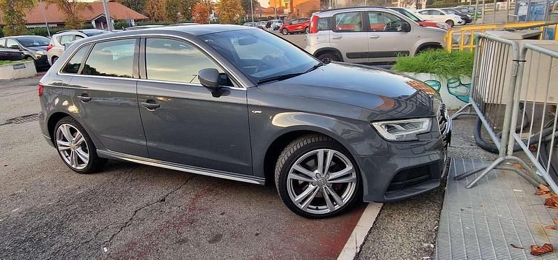 Usata Audi A3 Admired 150 CV (110 kW) 2020 Grigio Berlina